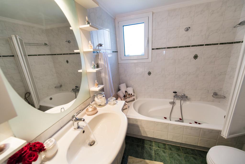 Villa Marilia Tsoukaladhes Luaran gambar